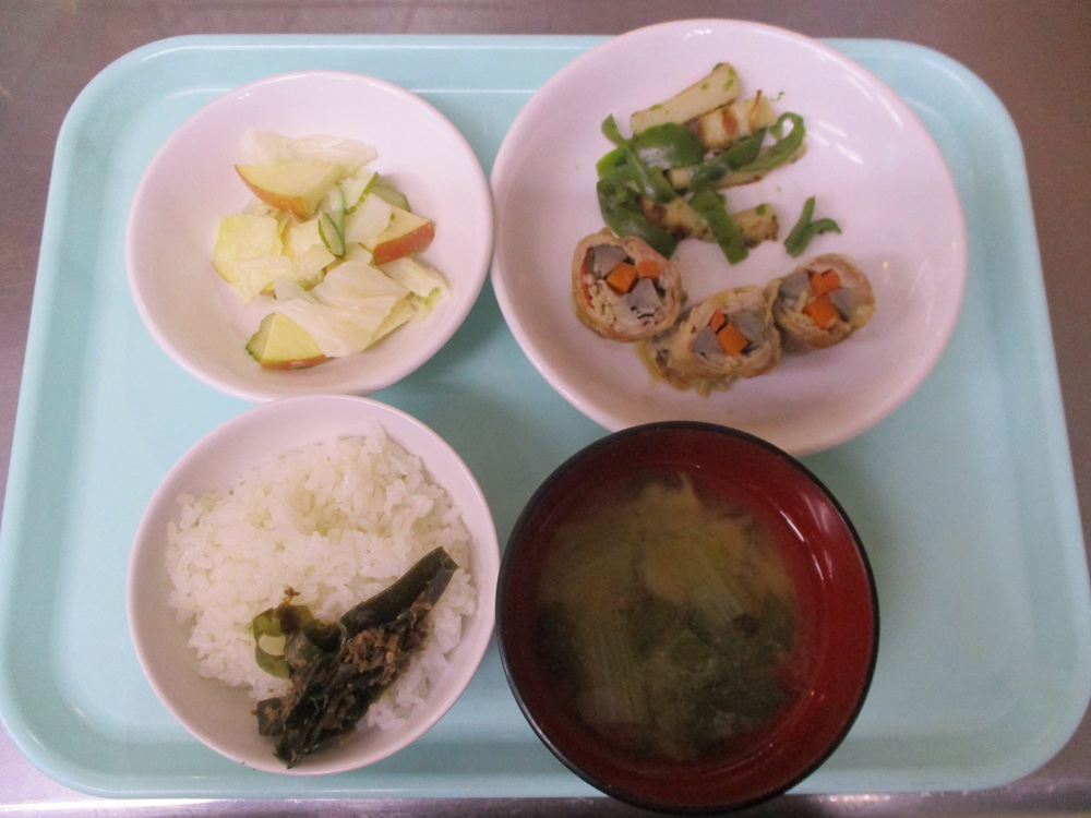 給食と補食を更新しました。